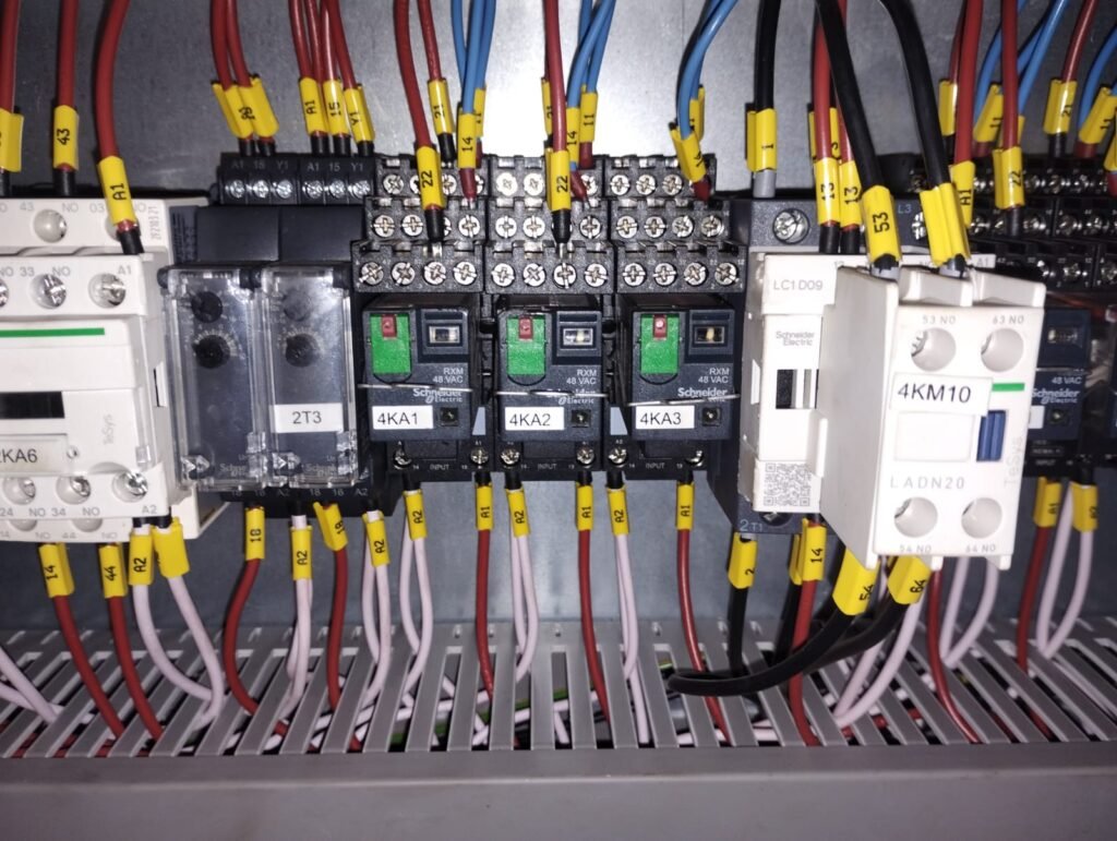 Armado de Tableros Eléctricos